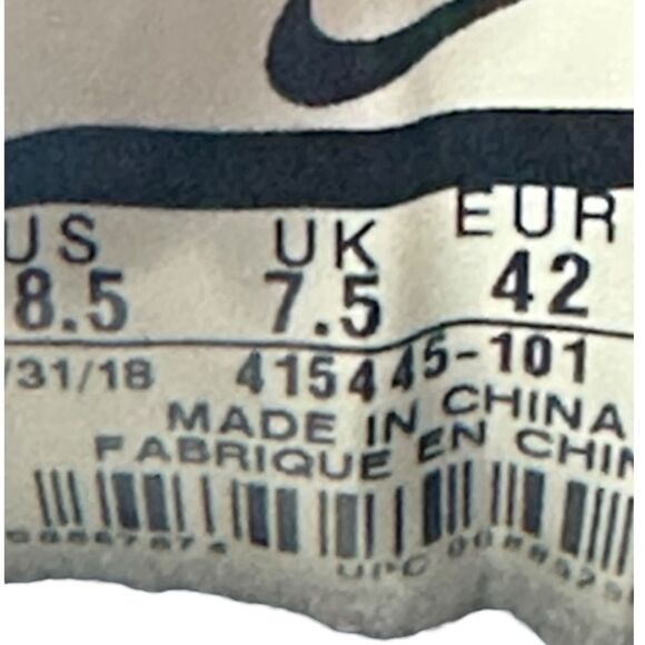 Nike Air monarch full length standard width D size 8.5. Black/white red swoosh - Picture 6 of 11